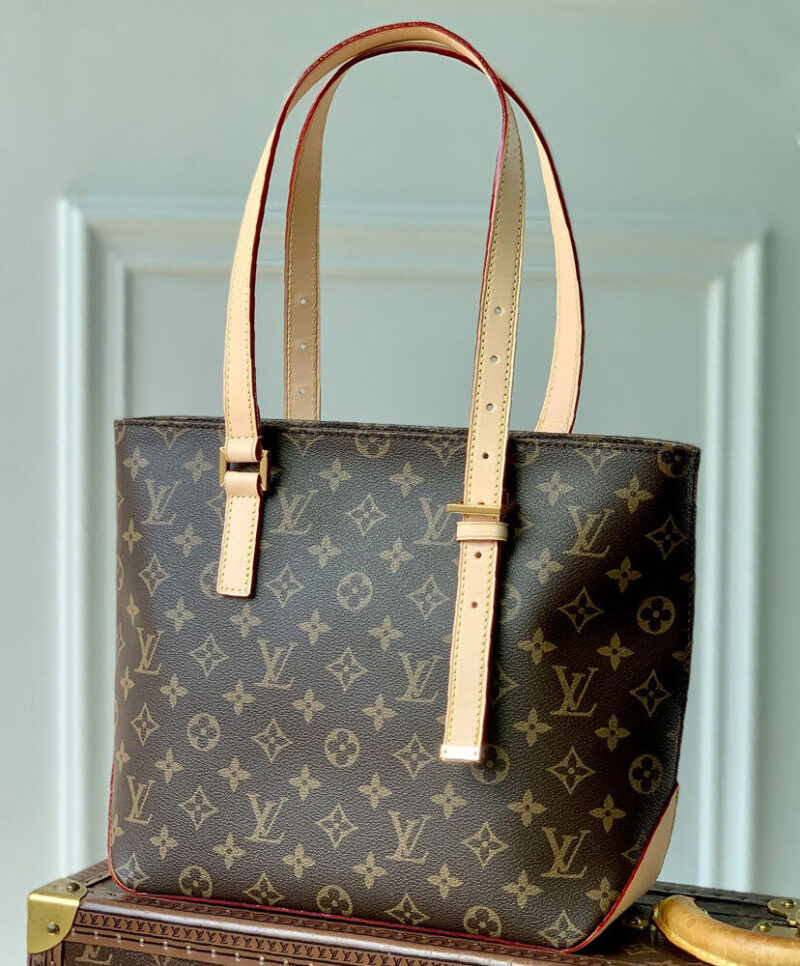 Louis Vuitton Piano M12095 Brown